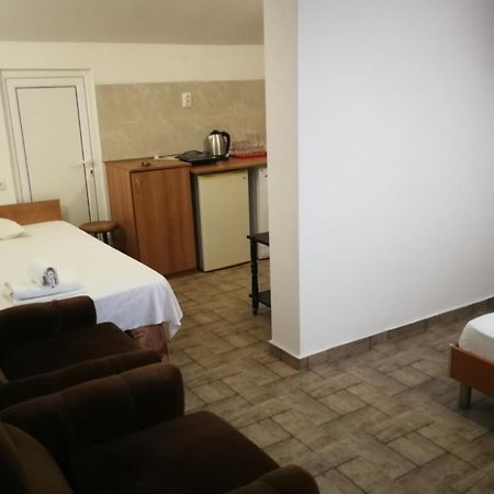 Hotel Hrisi Czernomorec Zewnętrze zdjęcie