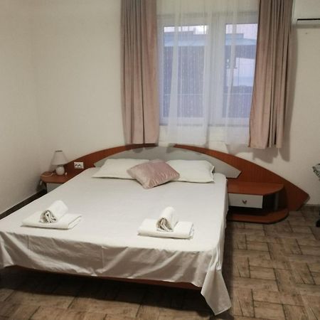 Hotel Hrisi Czernomorec Zewnętrze zdjęcie