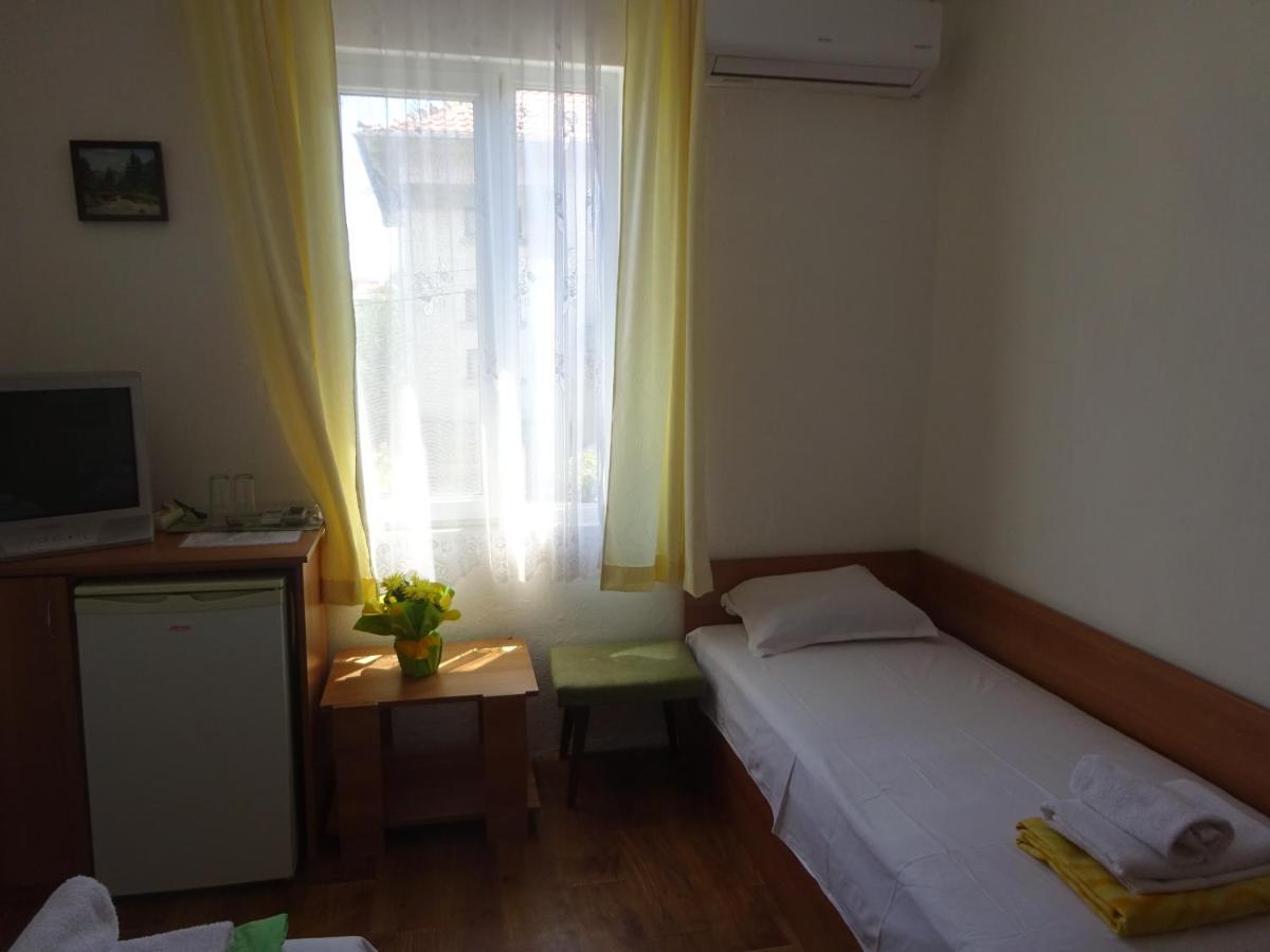Hotel Hrisi Czernomorec Zewnętrze zdjęcie