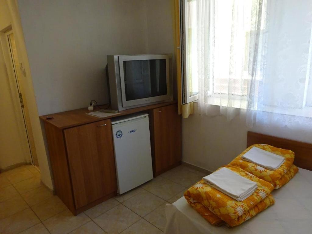 Hotel Hrisi Czernomorec Zewnętrze zdjęcie