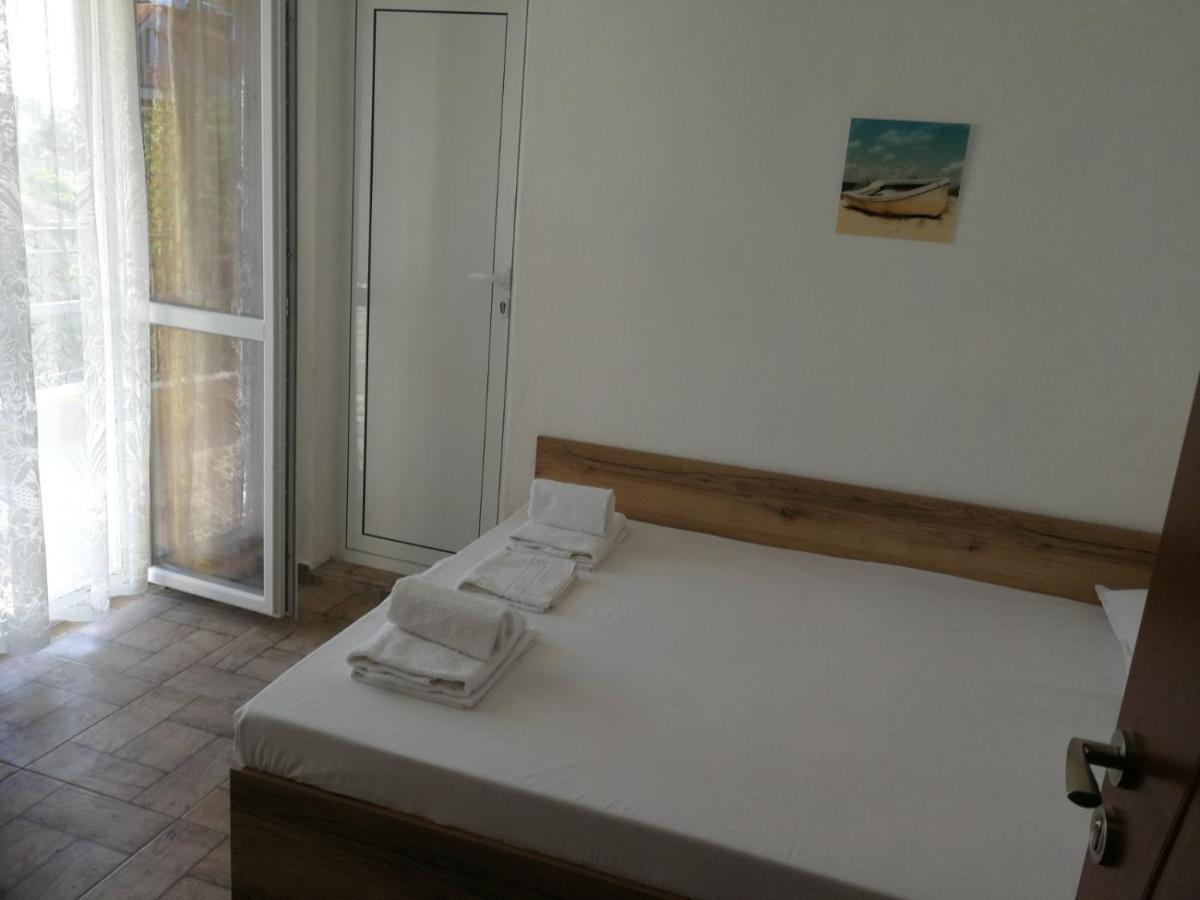 Hotel Hrisi Czernomorec Zewnętrze zdjęcie