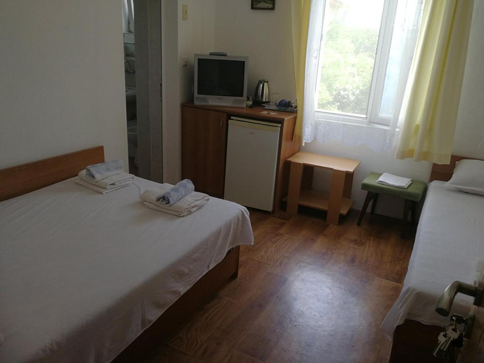 Hotel Hrisi Czernomorec Zewnętrze zdjęcie